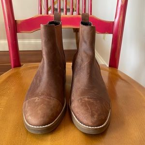COLE HAAN BOOTS! Woman’s size 10.5